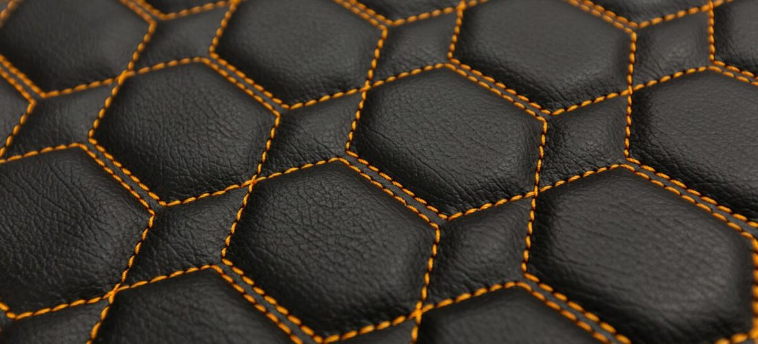 چرم مصنوعی گلدوزی شده